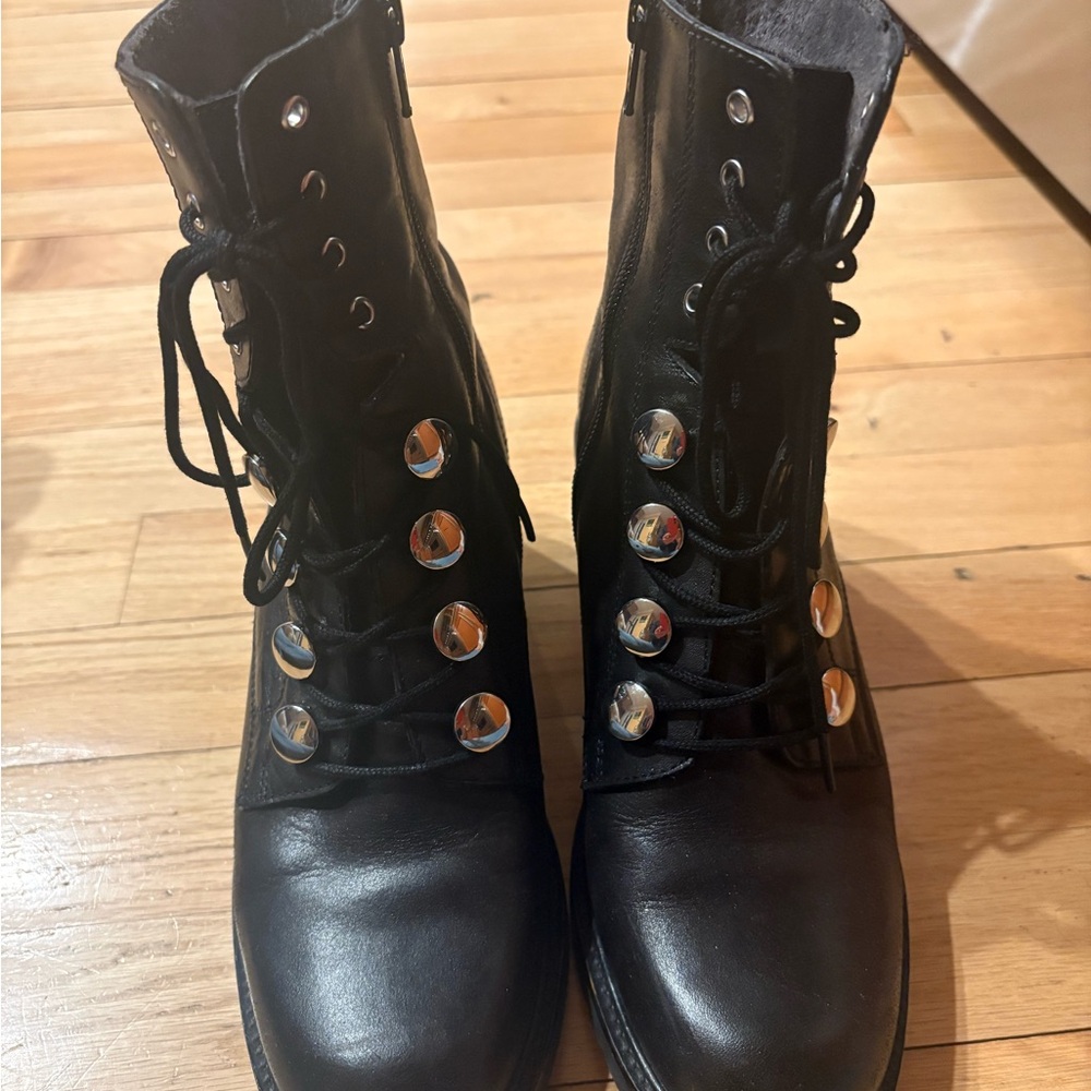 Seychelles Black Lace-Up Combat Boots with Silver Buttons - 7